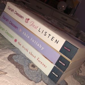 Sarah Dessen books 🌿 selling in a bundle of 3 !!